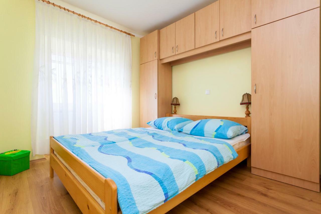 Holiday Apartment Ivica Milohnici Dış mekan fotoğraf