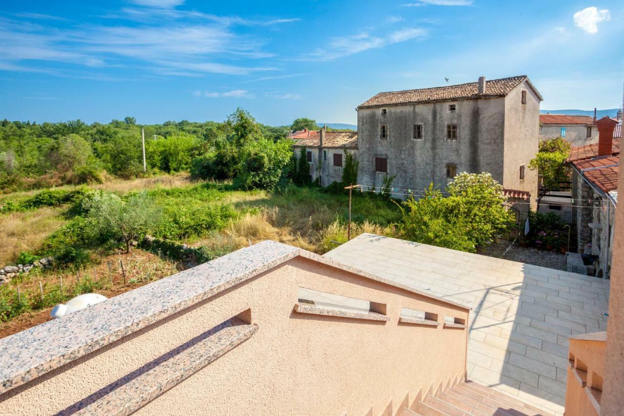 Holiday Apartment Ivica Milohnici Dış mekan fotoğraf