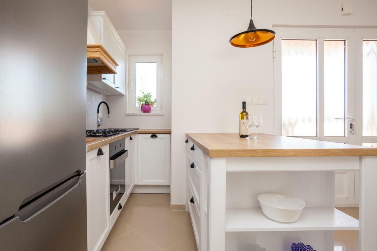 Holiday Apartment Ivica Milohnici Dış mekan fotoğraf