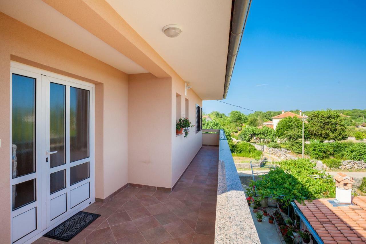 Holiday Apartment Ivica Milohnici Dış mekan fotoğraf